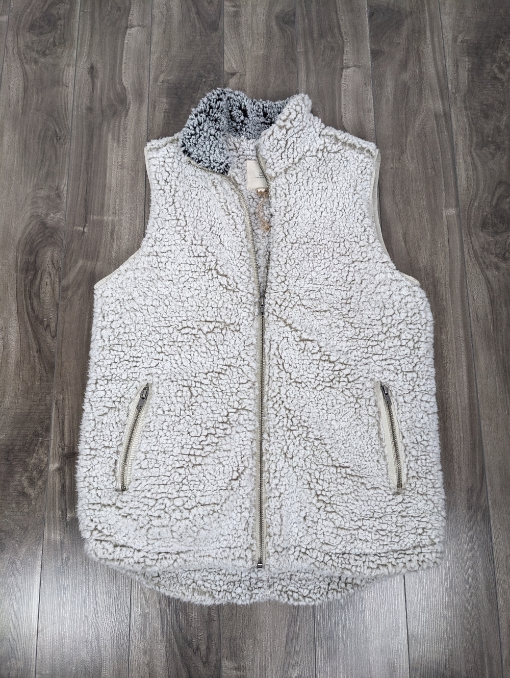 Thread & Supply Pile Women's Sleeveless Zip up Sherpa Sweater Vest Size XS